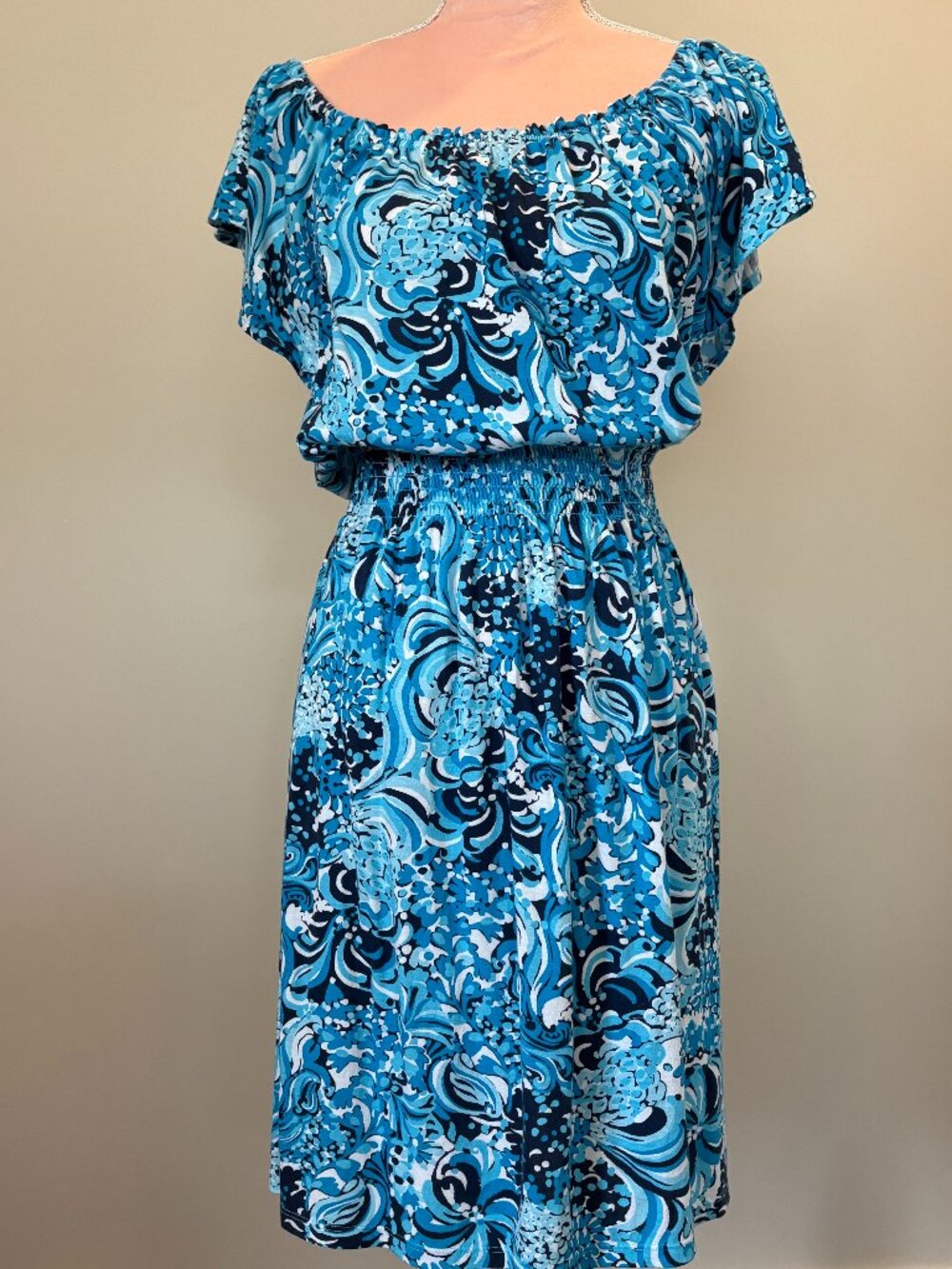 Lilly Pulitzer Blue Print Dress Size Small Off Shoulder Smocked Waist